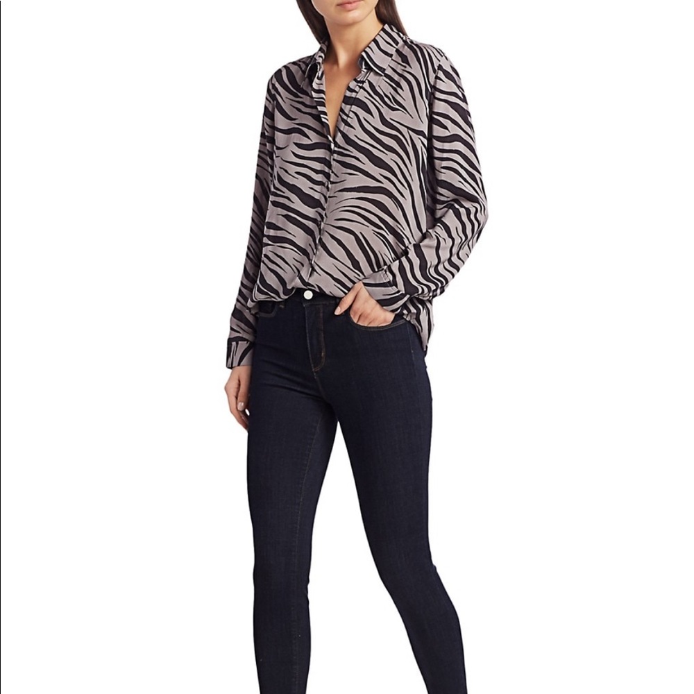⭐️[L’AGENCE] Nina Zebra Print Blouse
